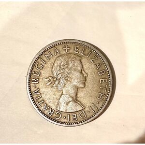 1957 Great Britain Half Crown Coin Queen Elizabeth II Royal Arms Shield UK